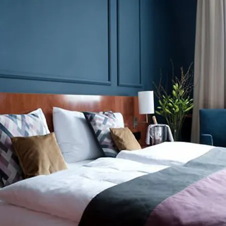 Aparthotel Numa Arc 4*