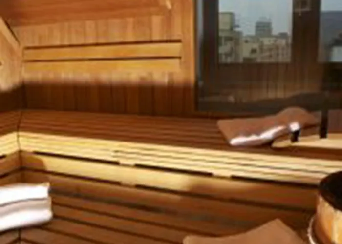 Apartahotel Numa Arc 4*