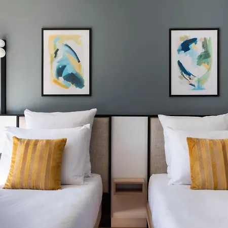 Aparthotel Numa Arc 4*