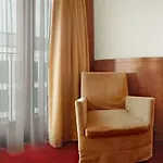 Numa Berlin Checkpoint Charlie 4*