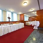 Numa Berlin Checkpoint Charlie 4*