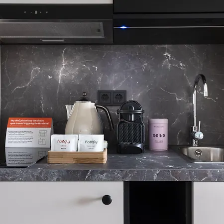 Numa Arc Aparthotel 4*