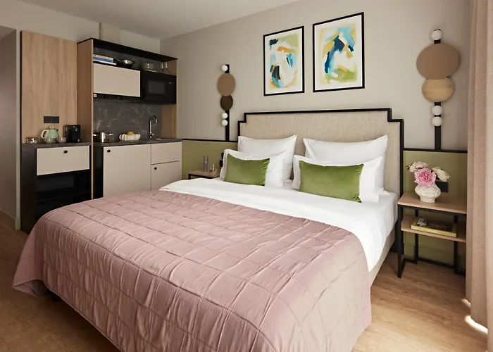 Numa Arc Apart-hotel 4*