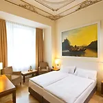 Numa Arc 公寓式酒店 4*